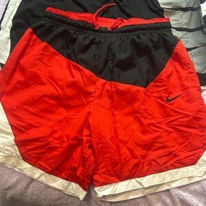 Mens Nike Red/Black Colorblock         Athletic/Swim Shorts.